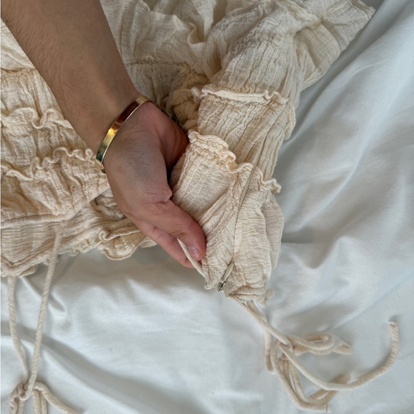 Zara Cream Ruffled Tank Top - Picture 5 of 5